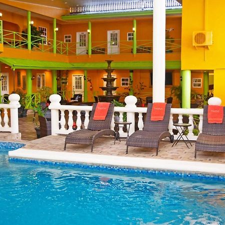 Beverly'S Oasis Suites Scarborough Exterior foto